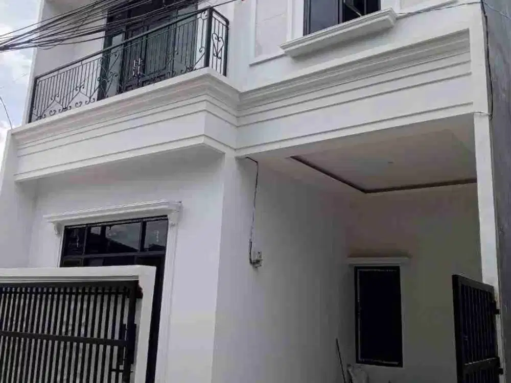 Rumah Cluster di Cipedak Jaksel Akses Mobil dekat Tol Desari