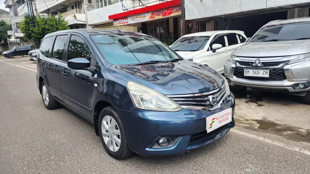 Nissan Grand Livina XV 1.5 AT 2014/2015 TGN1 KM LOW 80RB.AN ORISINIL
