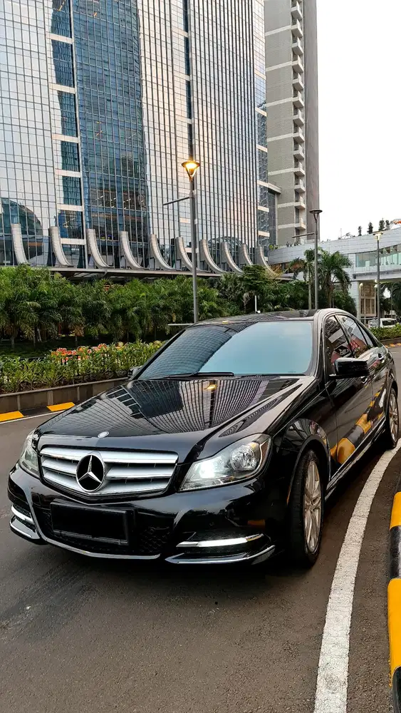Mercedes-Benz C200'13 Avantgarde