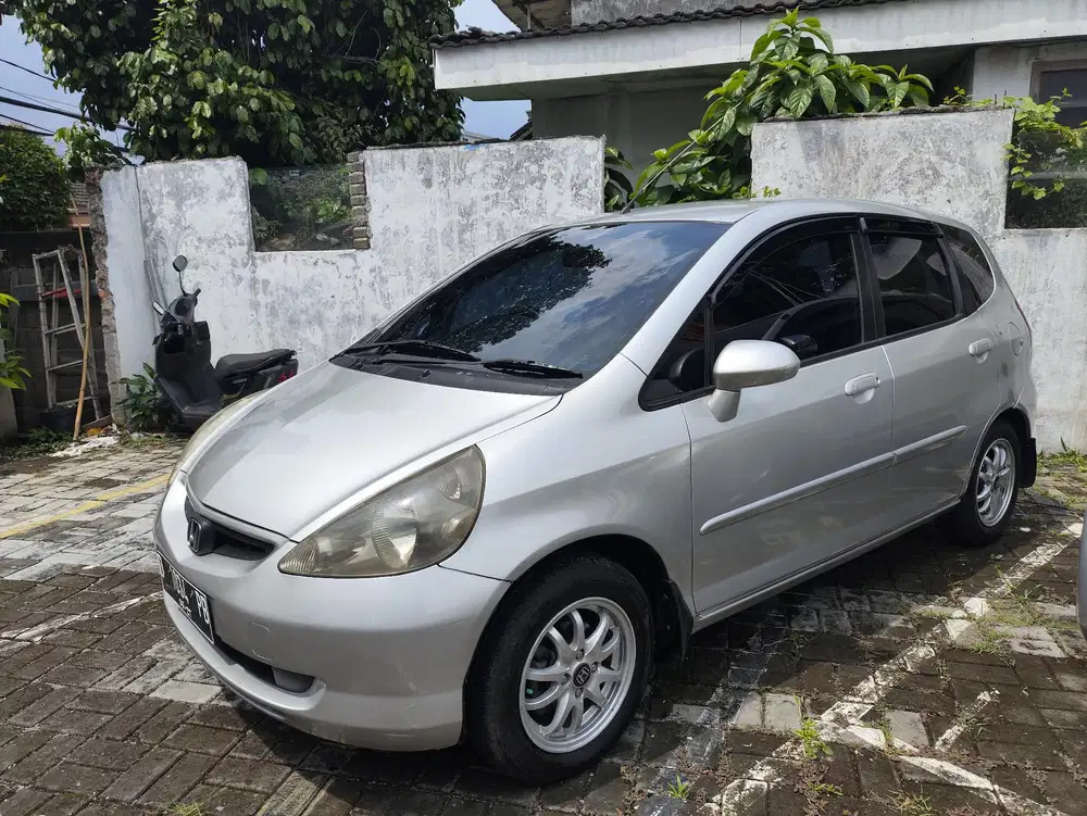 Honda Jazz 2004 Bensin