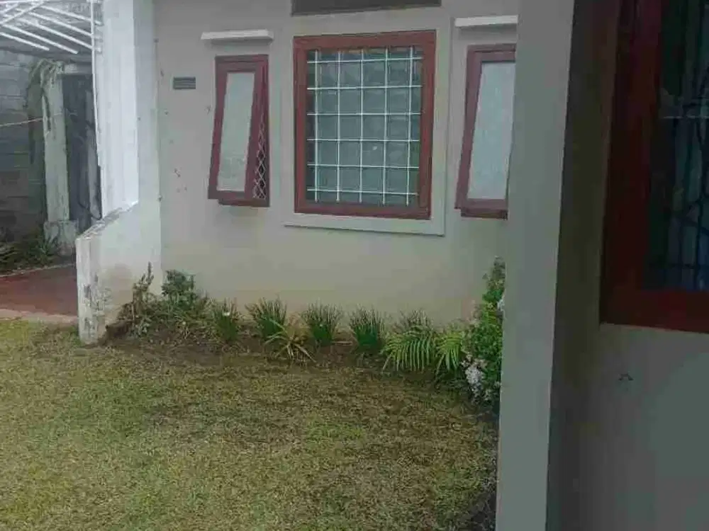 disewakan rumah luas di cihanjuang cimahi