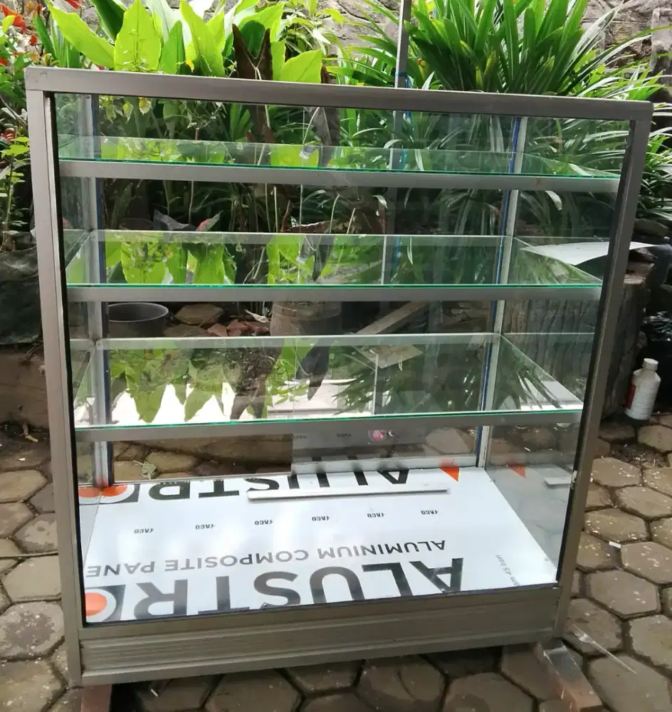 Jual etalase toko