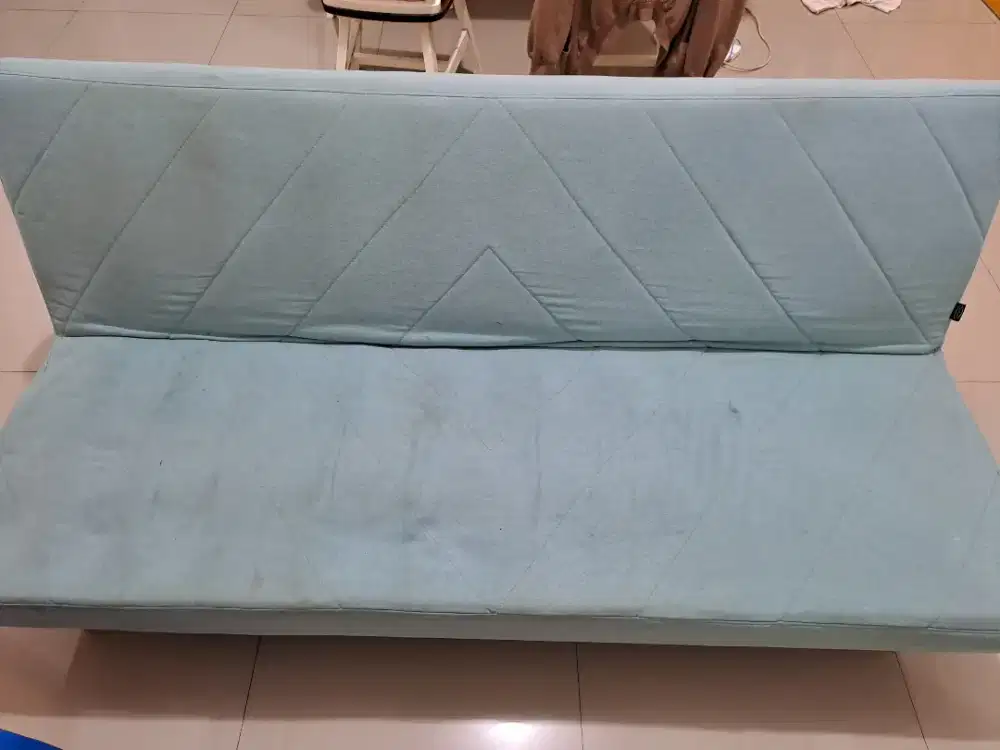 Sofabed bekas merk informa