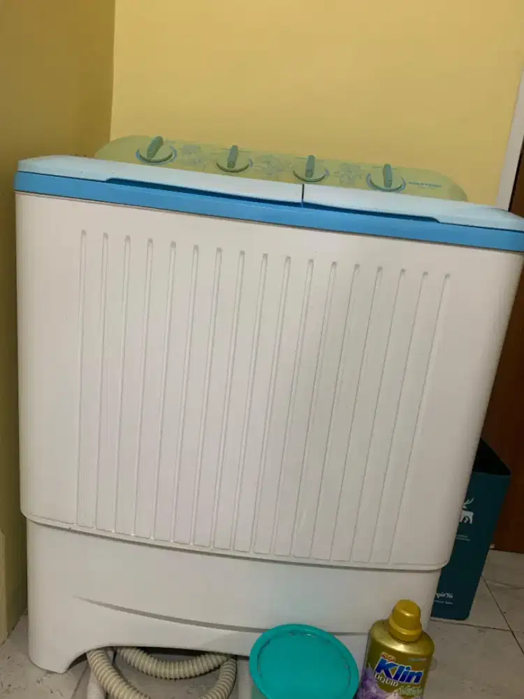 Mesin Cuci Polytron 7kg