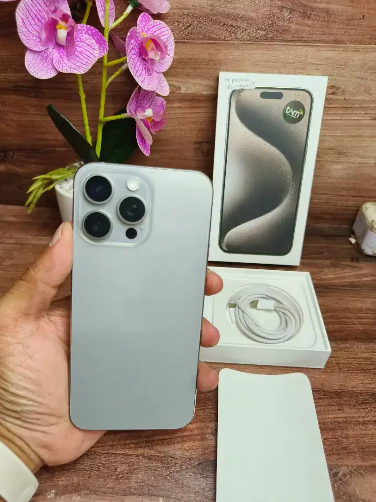 Iphone 15 pro max 256 gb Natural mulus 99% Hb 91% garansi resmi iBox