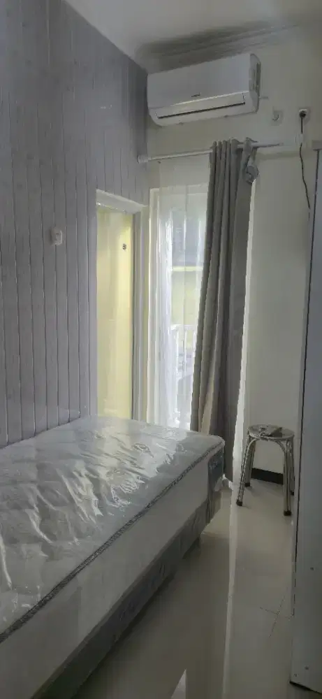 BARU KOST PEREMPUAN, MERJOSARI