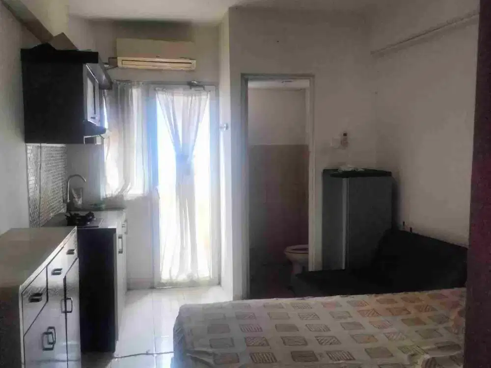 Studio Apartment Green Pramuka city