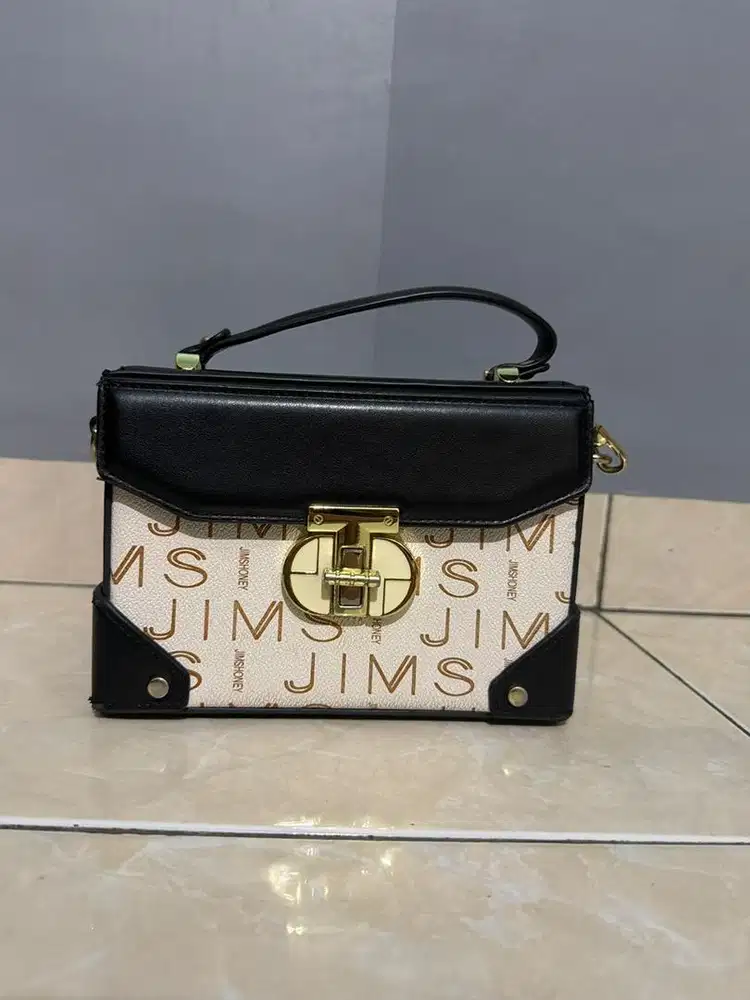 Tas jalan jims haney