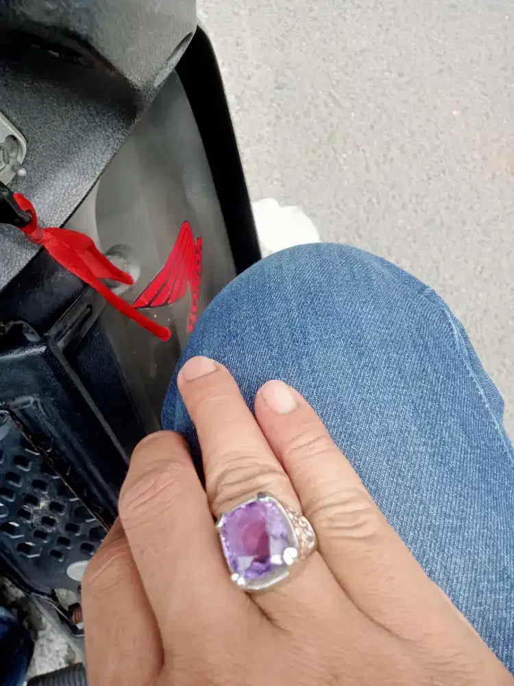 Permata sapphire change colour bicolour