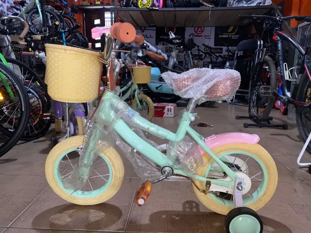 sepedah atlantis anak ukuran 12