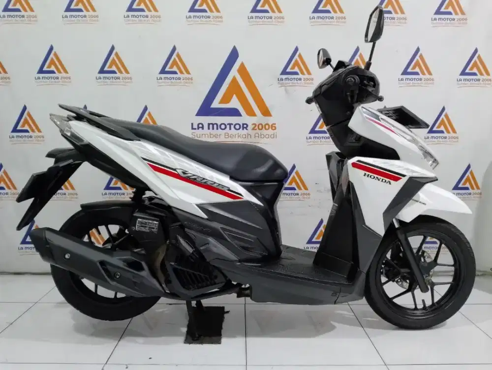 VARIO 125 LED OLD ISS 2017 SIAP PAKAI (CASH/KREDIT/PAYLATER/KREDIVO/CC