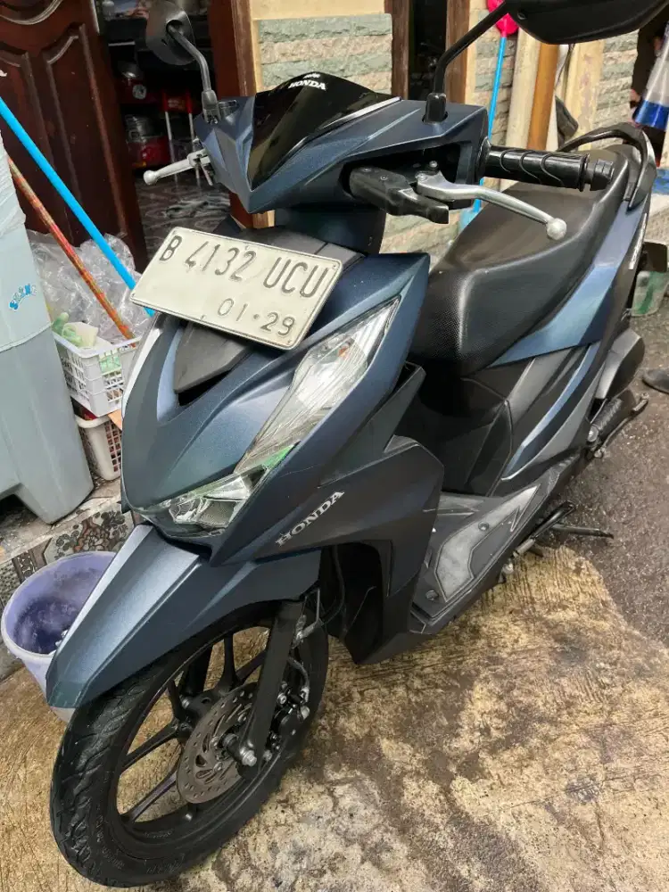 HONDA BEAT DELUXE TAHUN 2024 PAJAK ON SS LNGKP SIAP PAKEK
