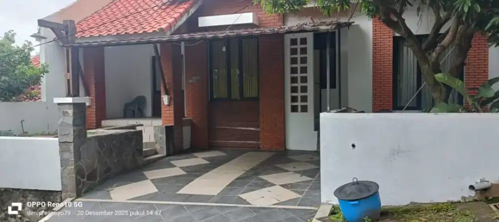 RUMAH SEWA CLUSTER VILLA PINUS BANYUMANIK