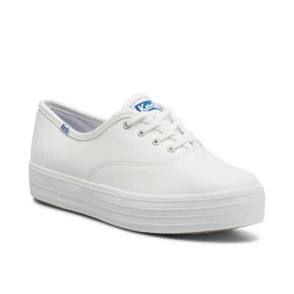 Sepatu Keds putih baru