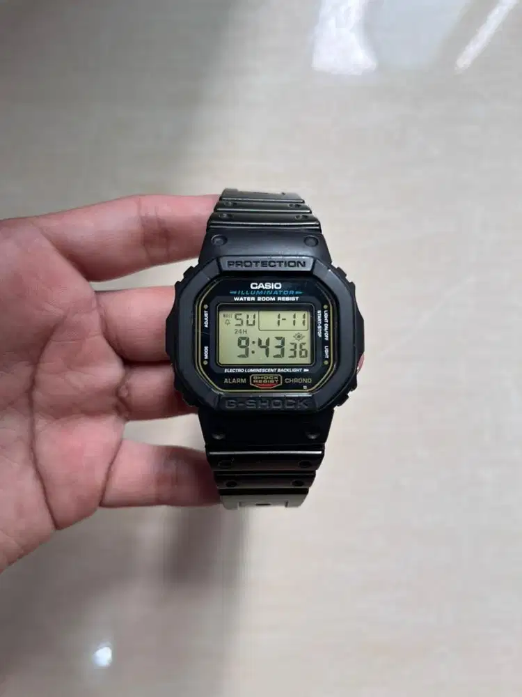 Casio G-Shock DW-5600 / G Shock DW5600 / Gshock no seiko protrek Coros