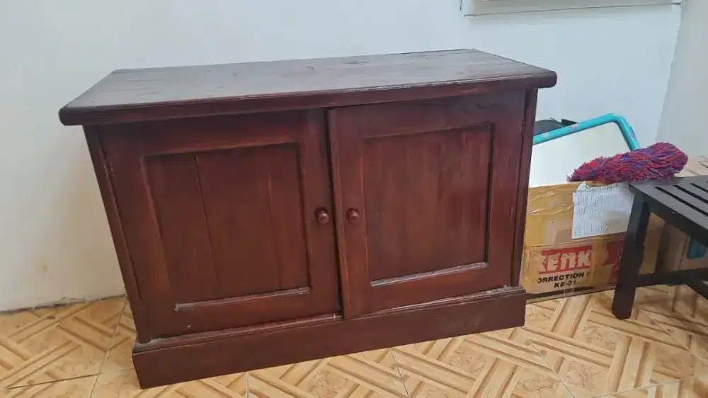 Rak kecil buat simpan barang barang