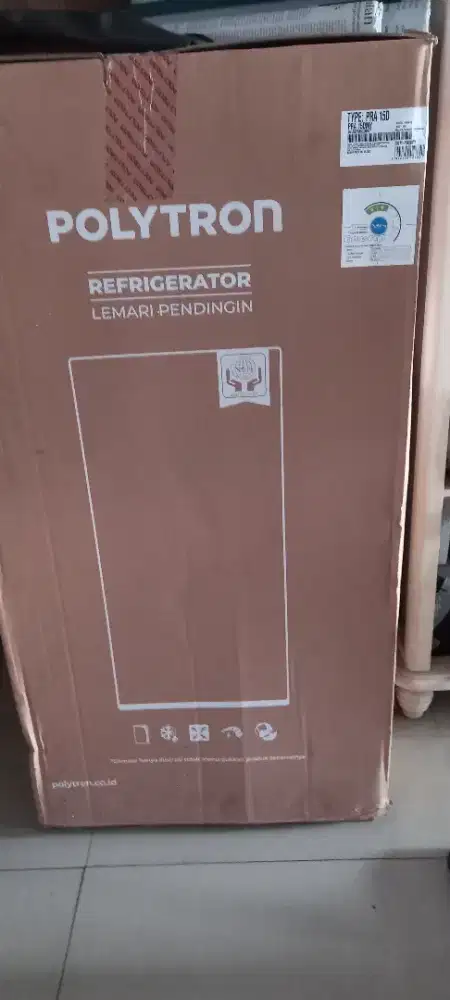 Lemari Es Kulkas Polytron PRA 150
