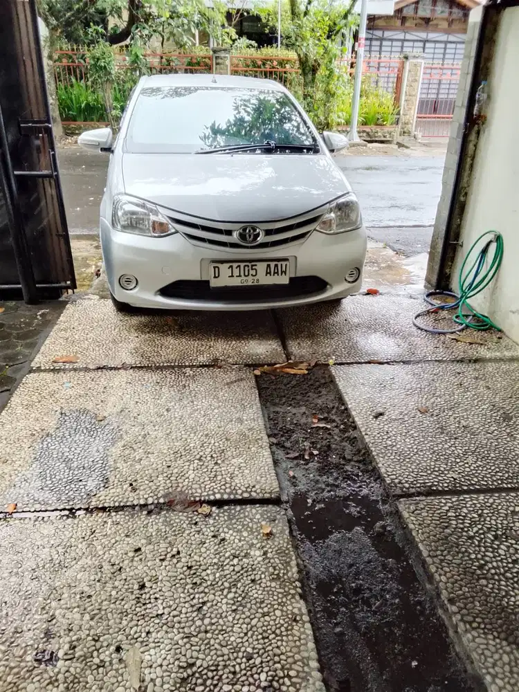 TOYOTA ETIOS VALCO 2013 M/T