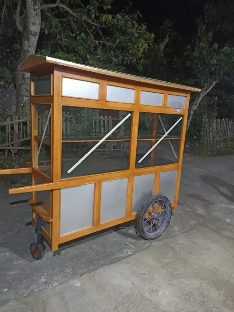 Jual Gerobak Angkringan,Bakso,Mie Ayam,Bubur,Roti BakardlL.