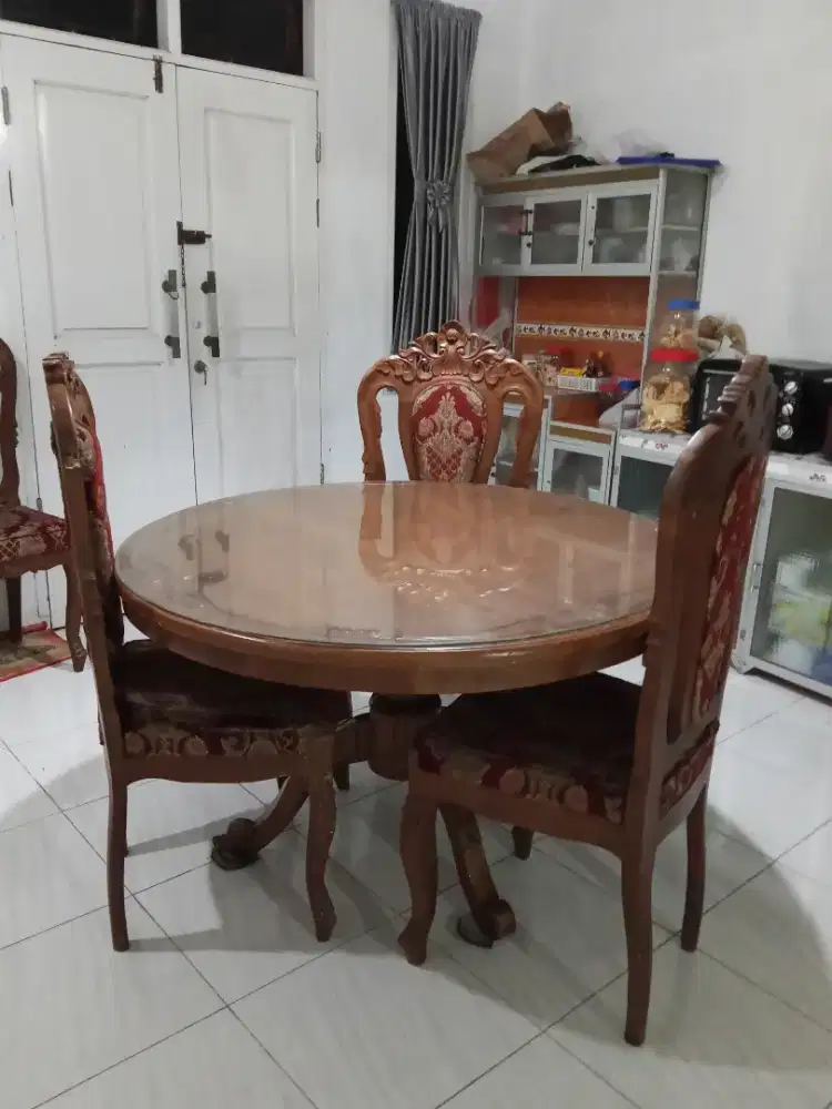 Dijual meja makan jati