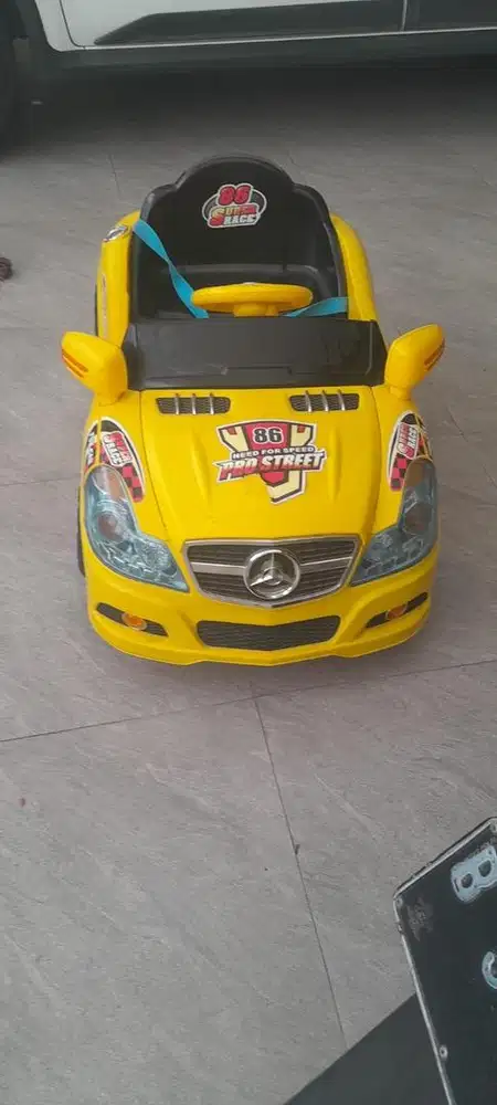 Mainan Mobil Aki