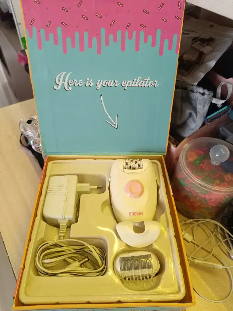 Epilator merk brown pencabut bulu sampe ke akar