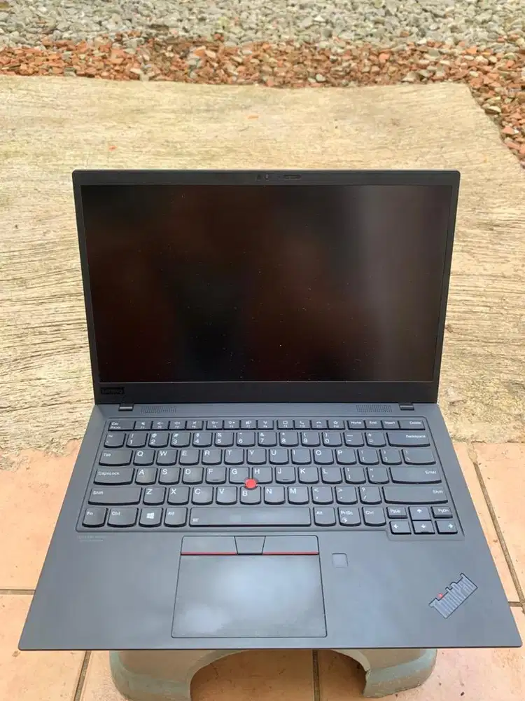 Lenovo X1 Carbon Gen8 i7