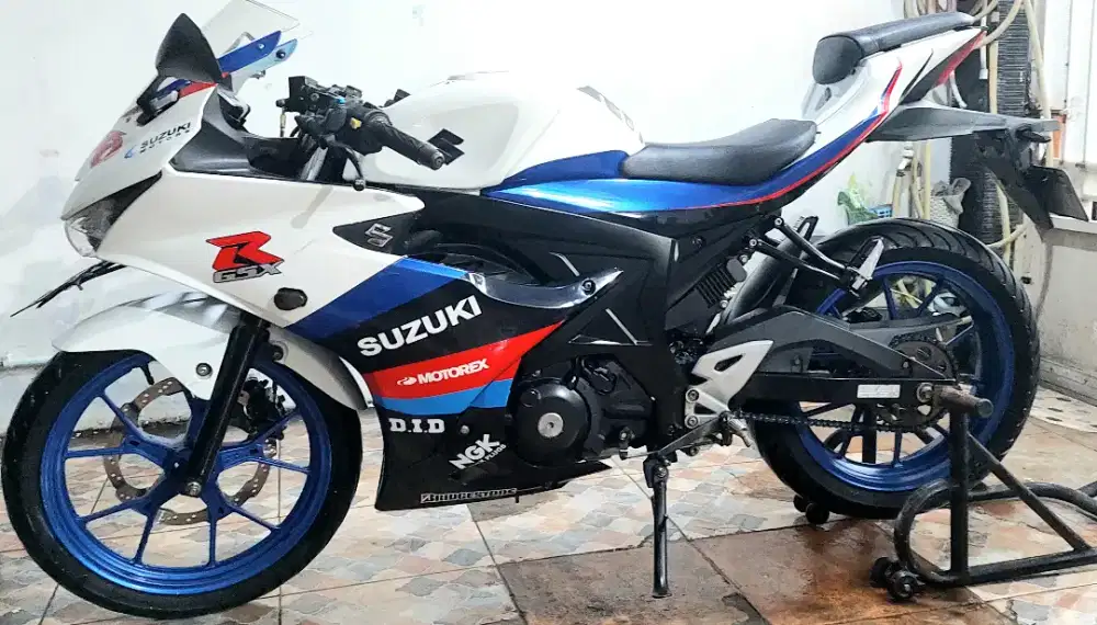 Suzuki GSX-R150 2017