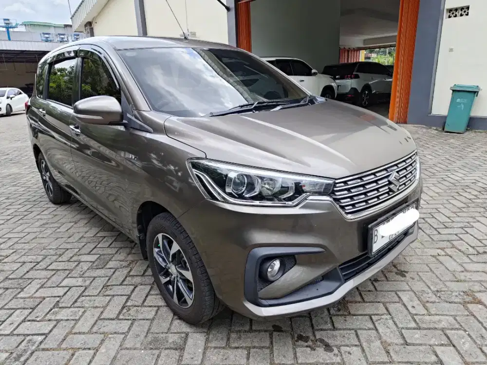 Dijual Suzuki Ertiga GX AT 2019 low km