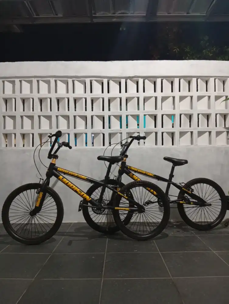 Sepeda BMX morison 20 inci