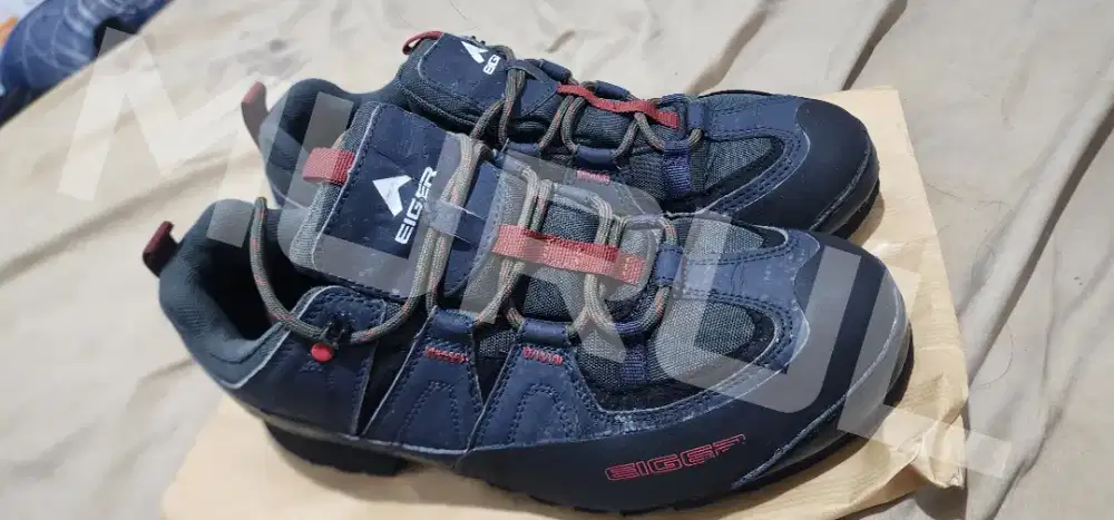 Sepatu Eiger Stingray