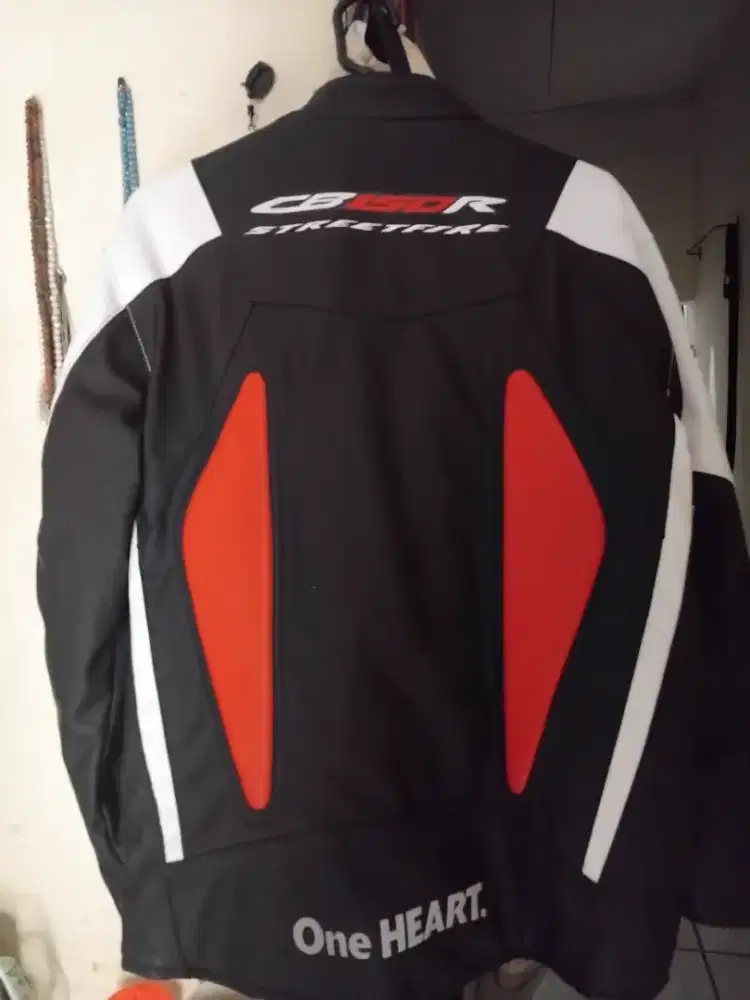 Jaket motor honda