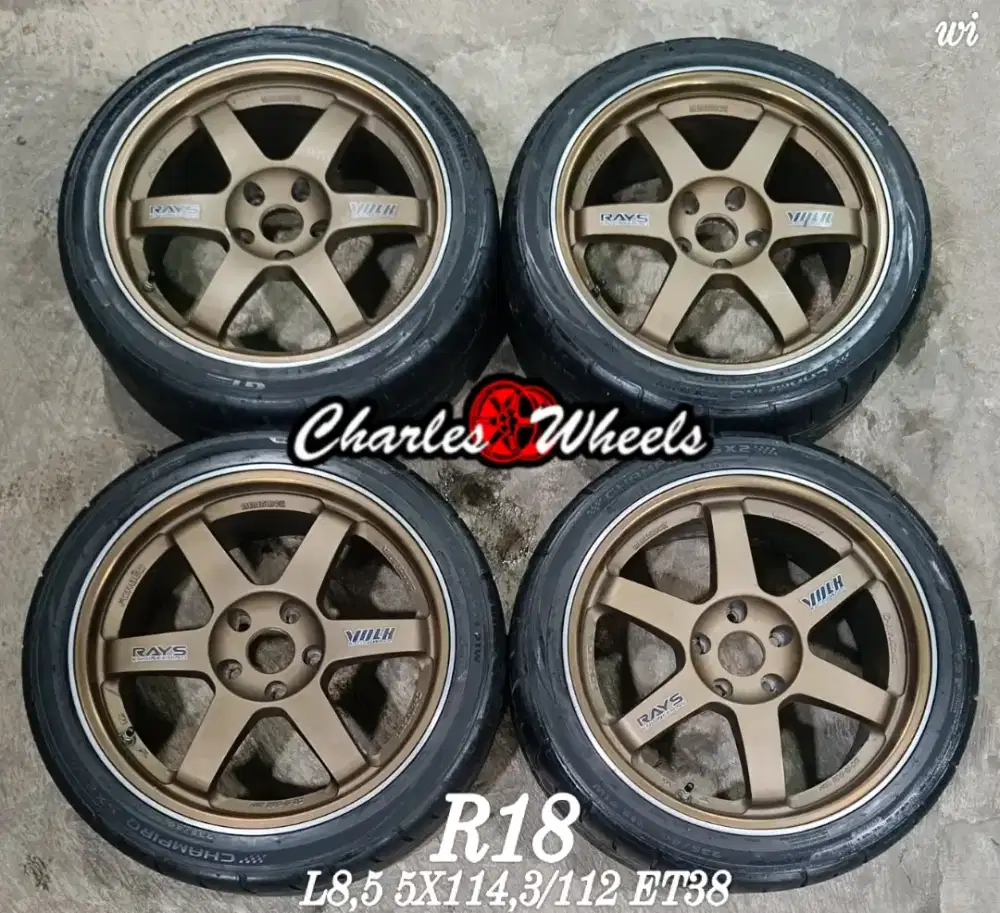 Jual velg + ban te37 r18 5x114,3 5x112 innova rush mercy dll