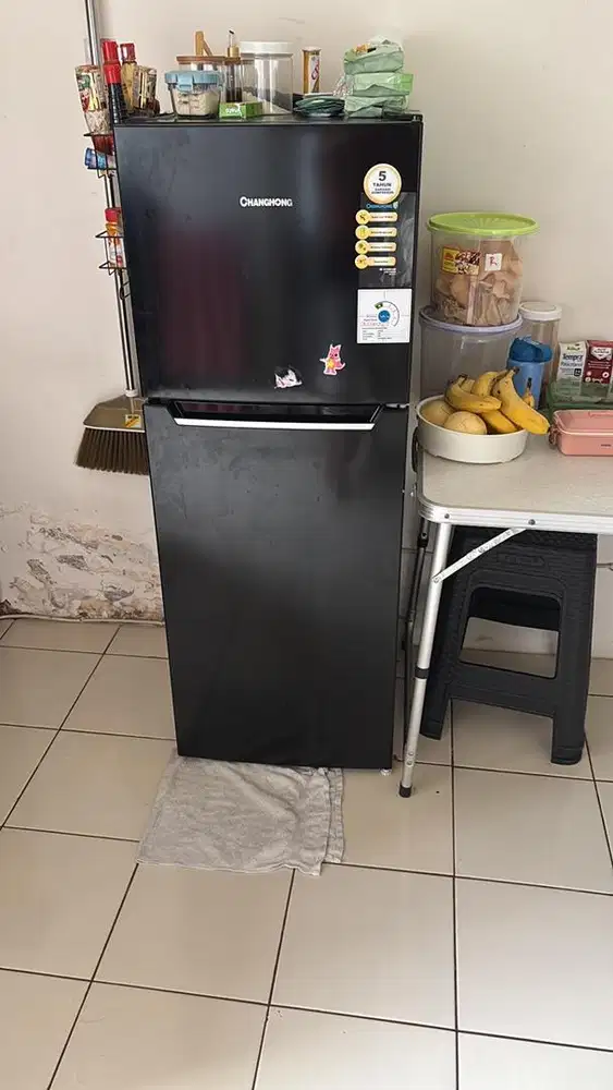 Jual murah kulkas karena pindahan