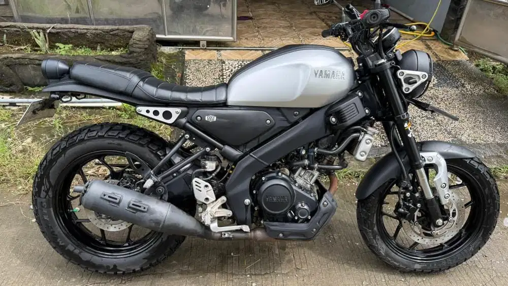 Yamaha XSR 155 tahun 2022