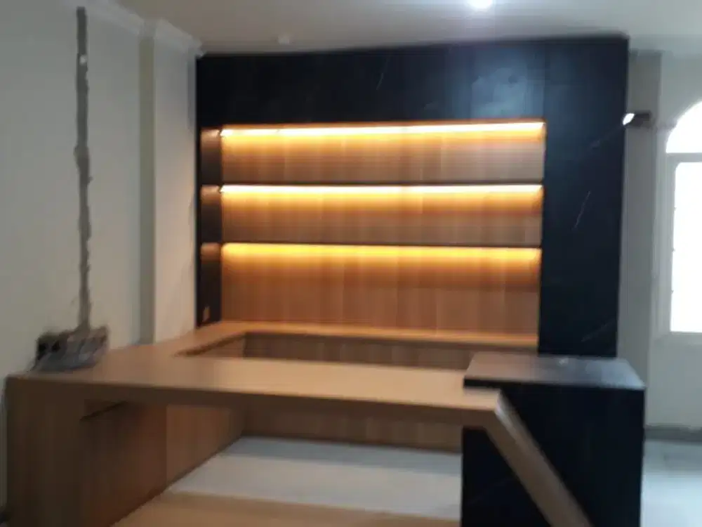 Jual Ruko Sedayu Square 4,5x16,25 3lantai full furnish office interior BAGUS