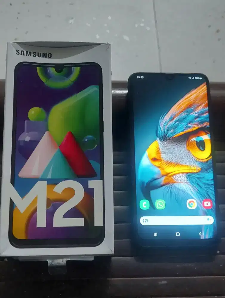 SAMSUNG GALAXY M21