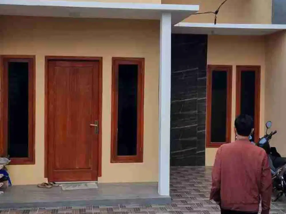 DI JUAL RUMAH 
KEL. : GEMPOLKURUNG
KEC. : MENGANTI
KAB  : GRESIK
