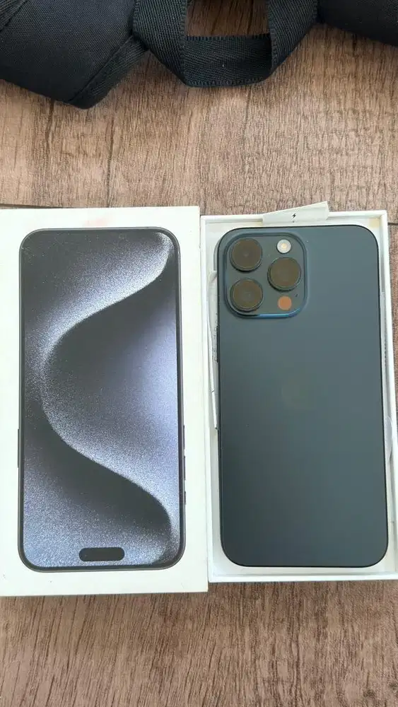 Iphone 15 ProMax 512 GB BLUE TITANIUM
