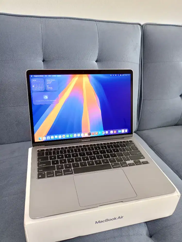 MACBOOK AIR 2020 CHIP M1 13 INCH 8/256 FULLSET EX IBOX GREY
