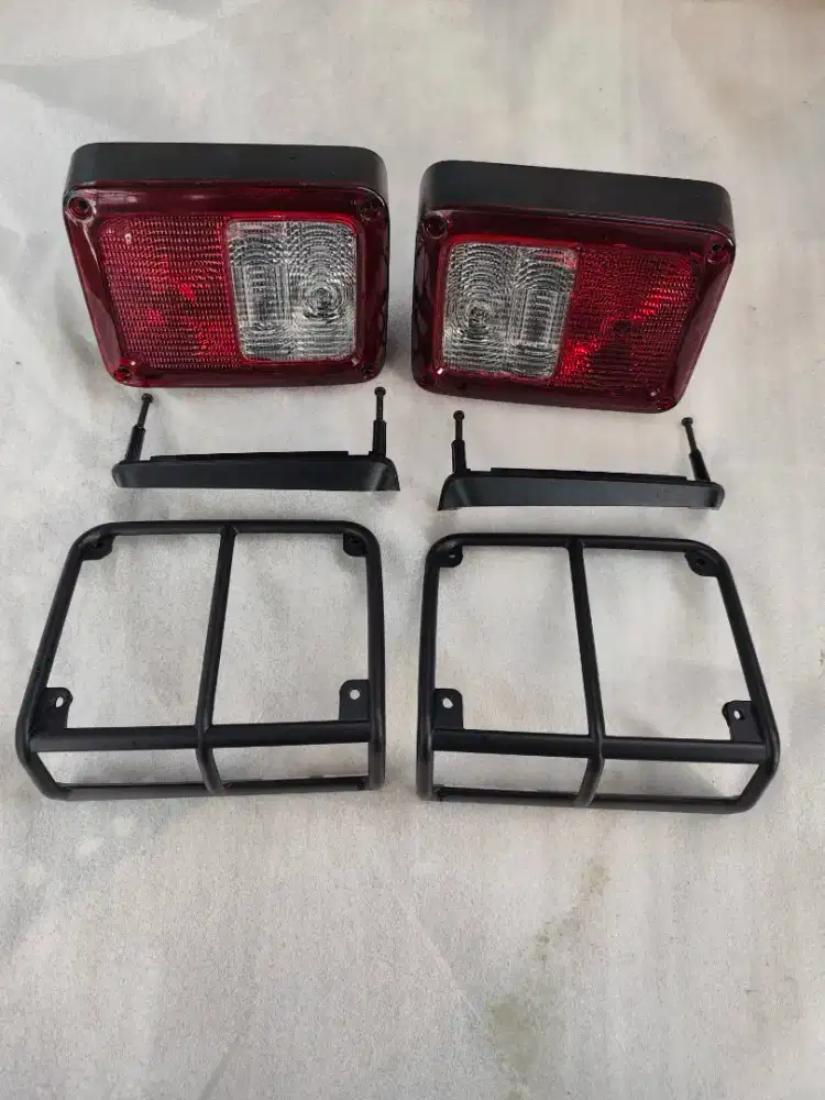 Stoplamp/lampu belakang Jeep wrangler jk original mopar