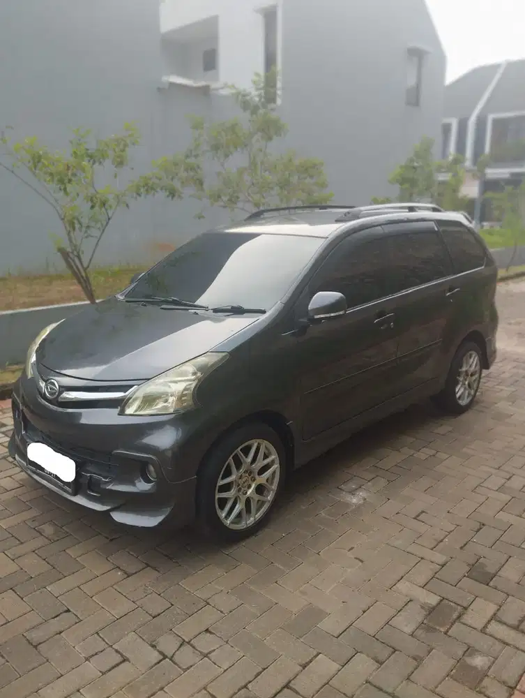 Daihatsu Xenia 2012 Bensin