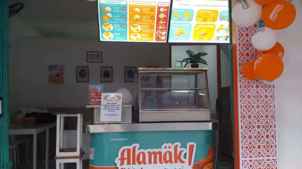 Lowongan Leader, Crew Resto, Kasir Resto Fried Chicken