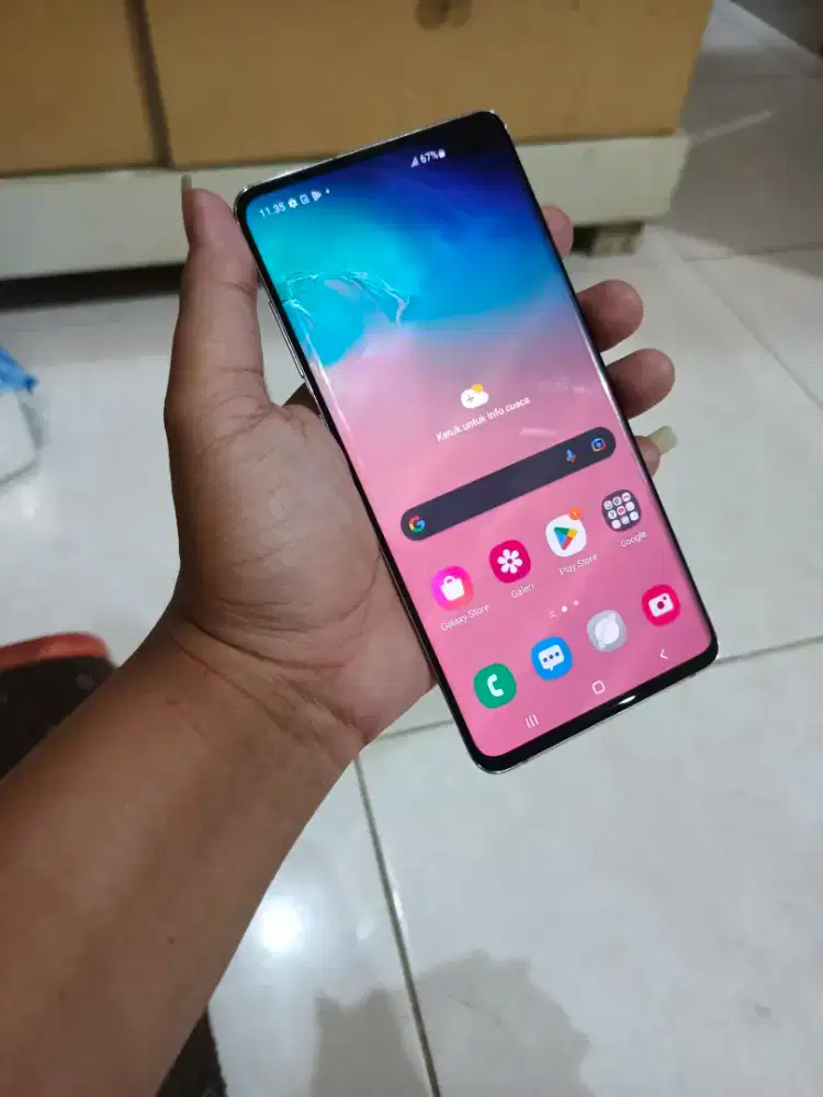 Samsung S10+ 8/128 Sein fullset mlusss 98%, lancarr jyaa no kndalaa