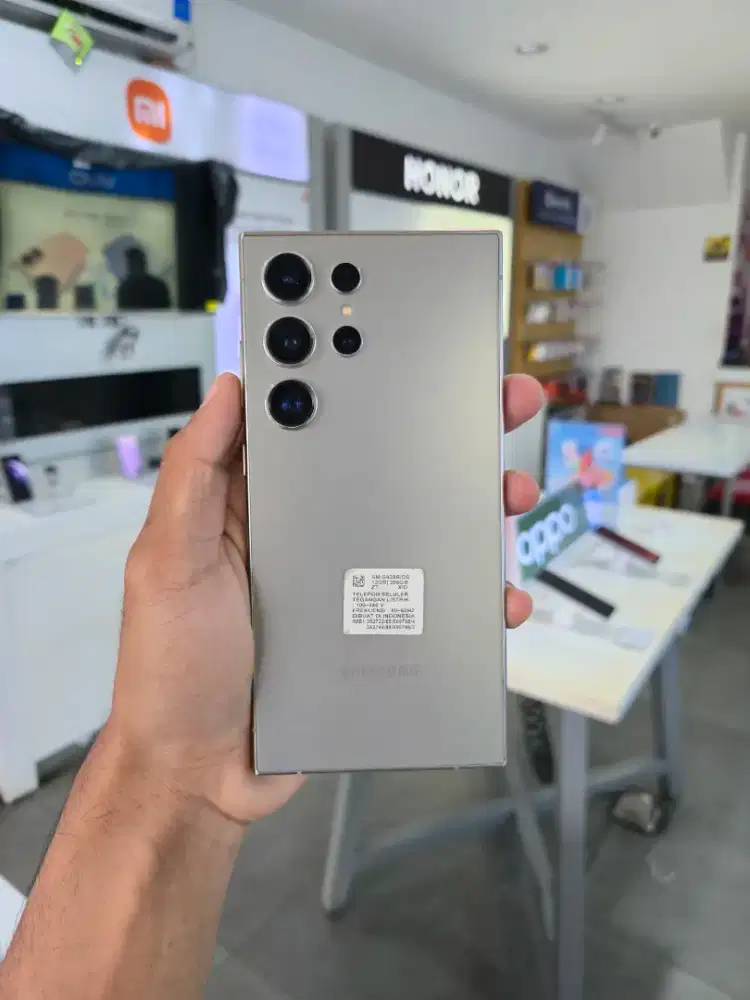 SAMSUNG S24 ULTRA BNIB READY