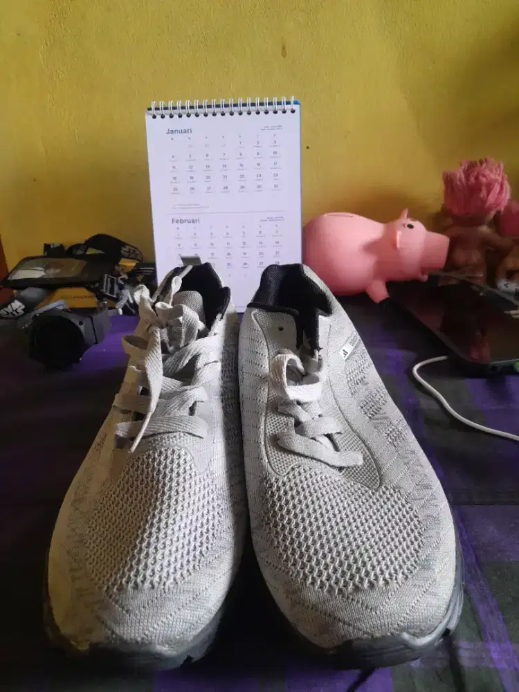 Sepatu adidas runing