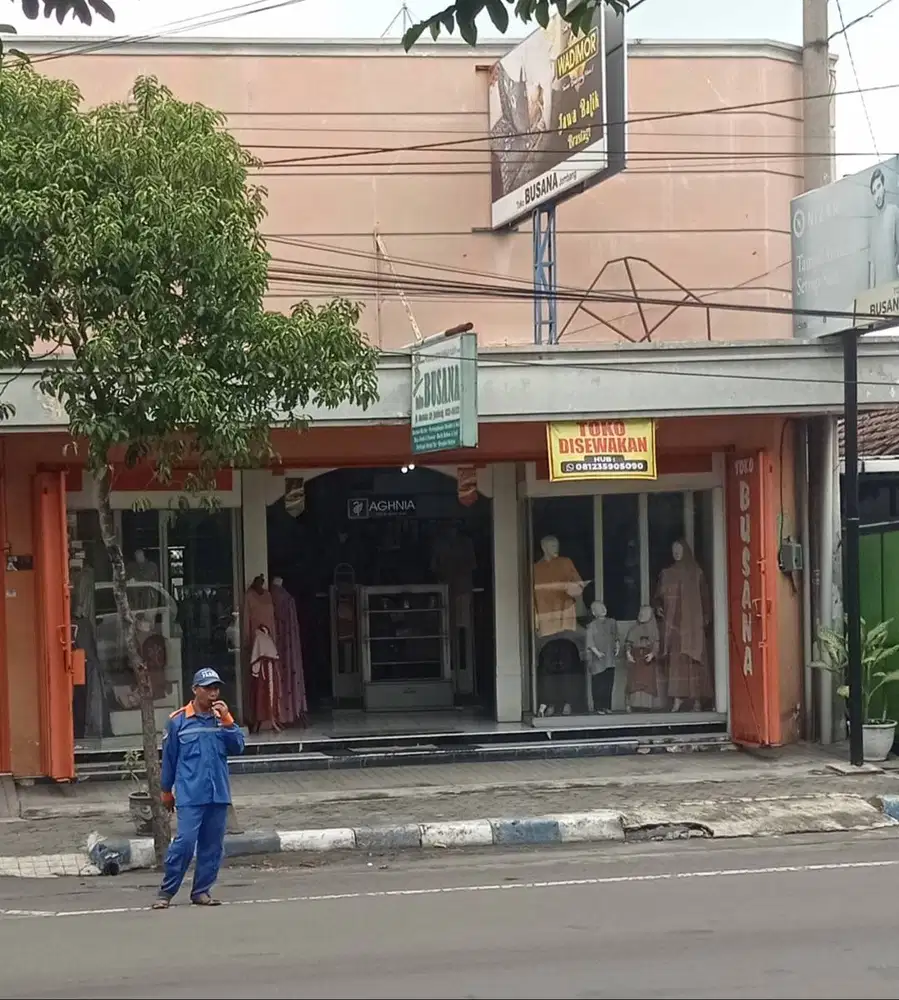 Disewakan Toko ukuran 7m x 14m Lokasi strategis Jalan protokol Jombang