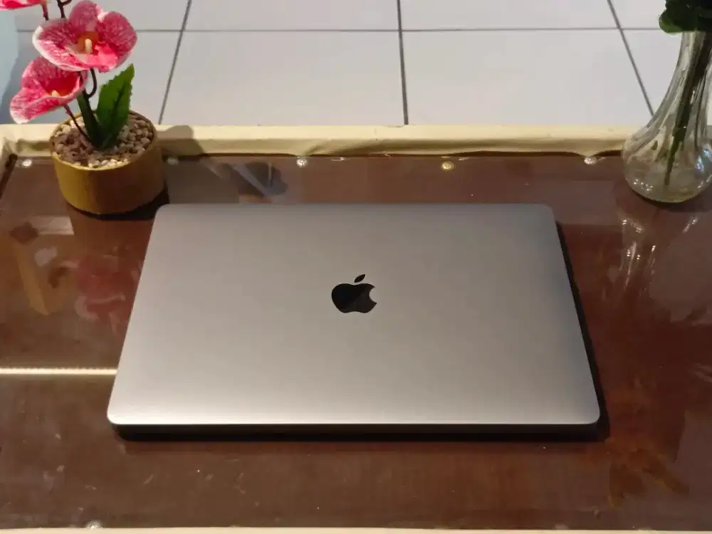 MacBook Air 13 inch M1 2020 | Ram 8/128GB – Mulus