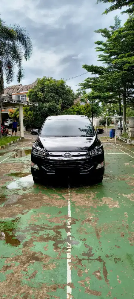 Innova Reborn 2.4 V Diesel Matic 2019 Hitam