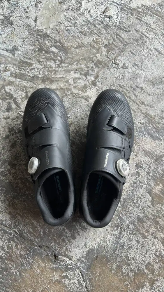 Sepatu Roadbike Cleat Shimano RC5 / RC502 Wide - Black